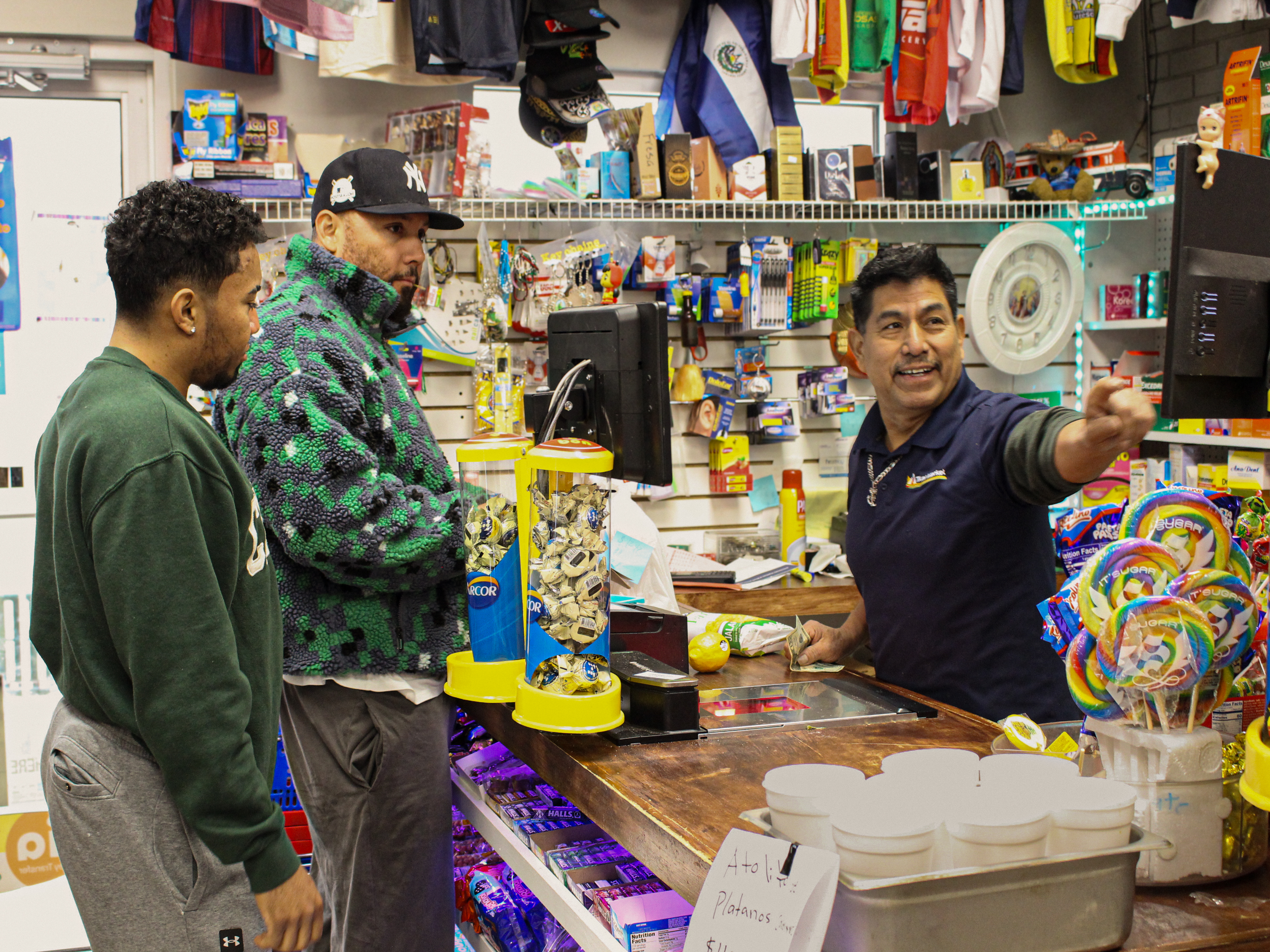 Servicio de envíos de dinero en tienda