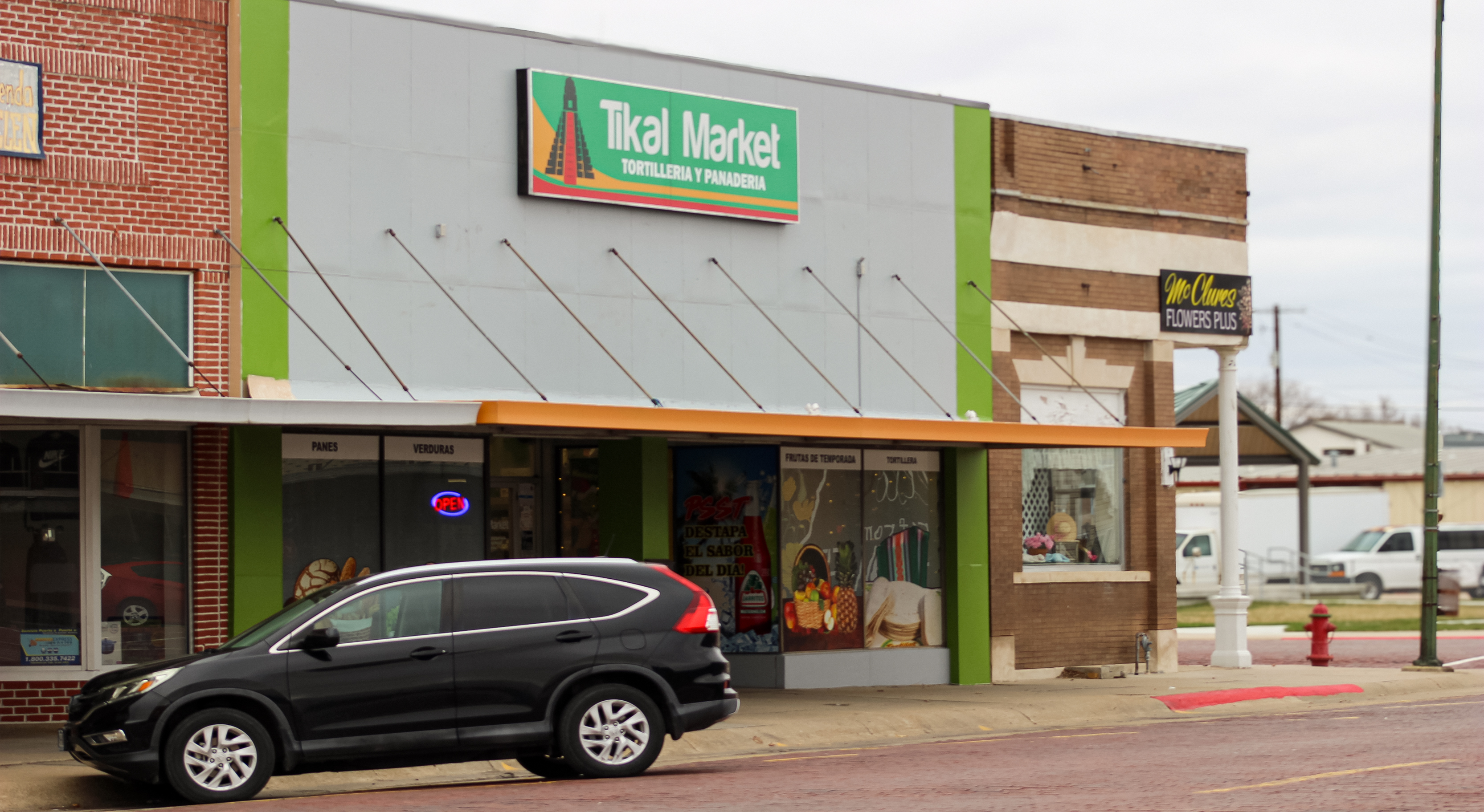 Vista exterior de El Tikal Market #4 en Schuyler, Nebraska